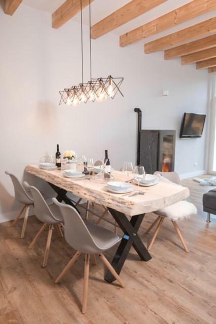 Ferienwohnung Otto-Dill-Halle Elmstein Kültér fotó
